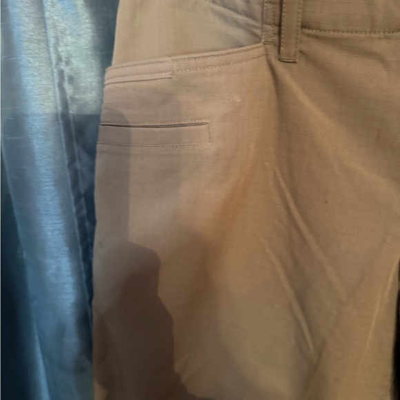 5.11 Tactical Pants - Men’s Khaki Multi Pocketed Size 36x32  [3 front pockets] - Picture 2 of 10